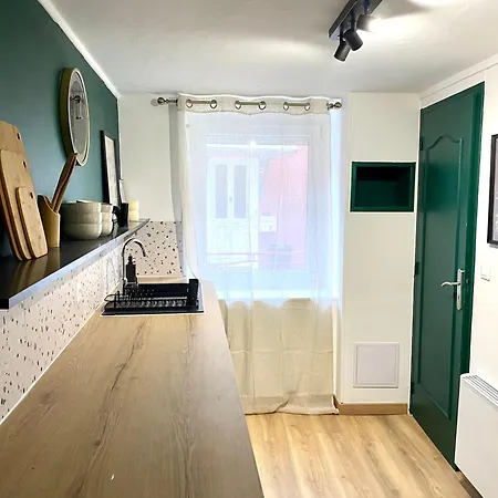 Au Bord De La Sarthe - 6 Personnes Semesterbostad