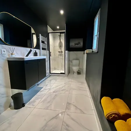 Au Bord De La Sarthe - 6 Personnes Semesterbostad *