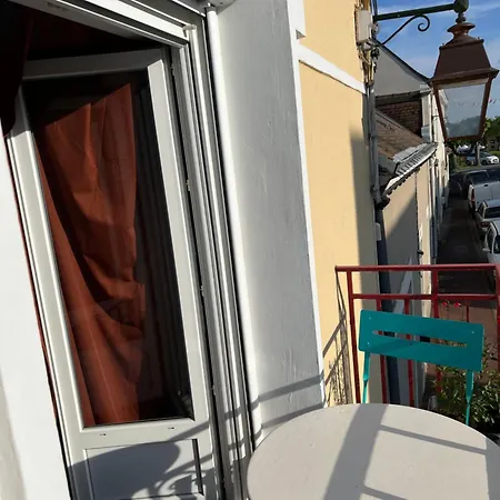 Semesterbostad Au Bord De La Sarthe - 6 Personnes